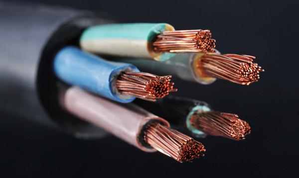 【珠江電纜】兩根2.5平方電線擰在一起等于5平方電線嗎？
